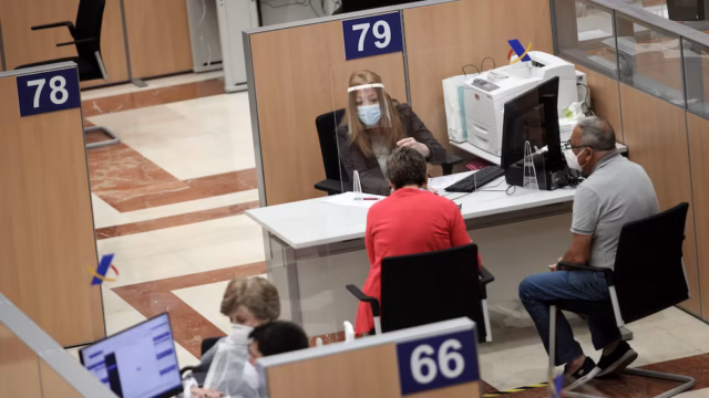 Infobae: The 13 questions Hacienda refuses to answer about the ‘Beckham Law’ from the law firm that accuses Spanish inspectors of being “pickpockets.”