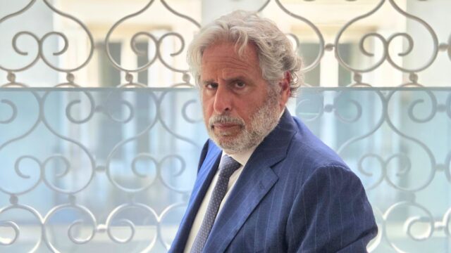 Confilegal: Robert Amsterdam vs. the Tax Agency: “The tax system is designed to destroy businesses, not save them.”